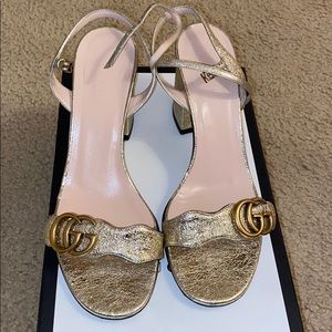 Gucci size 39.5 gold heels. GG metallic sandal